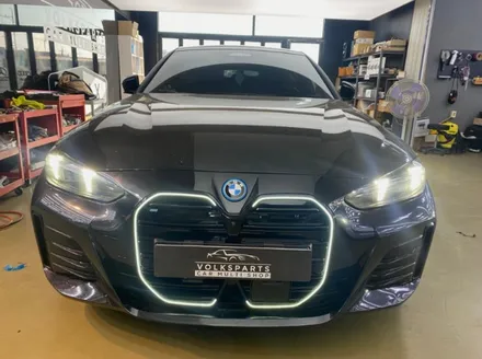 BMW i4 아이코닉 글로우 그릴, 인천 시공 후기, 비포어 애프터 확인해보니 왜 하는줄 이유알겠네 실제시공후기 공개! / 구로동