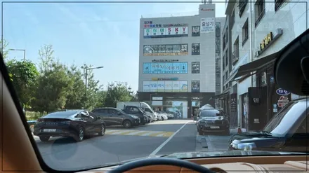 구리 썬팅 재시공 애스턴마틴 DBX 반사 필름 / 남양주 윈도 틴팅 / 구로동