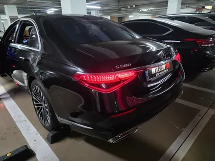 벤츠 W223 S580 피아노트림, 액티브엠비언트 출장시공 후기 4D 전동 부메스터, S클래스 고퀄리티 출장시공 / 구로동