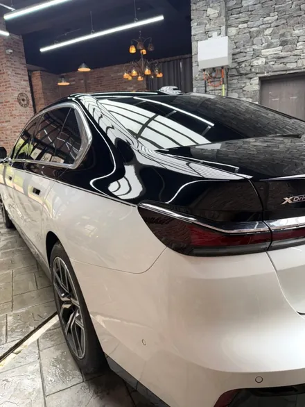 동탄 BMW 7시리즈 전체PPF, 듀오톤 랩핑으로 완성된 품격  전체PPF와 듀오톤 랩핑, 디테일이 만드는 차이 / 구로동
