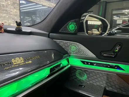 인천 BMW G70 실내 튜닝, m핸들 앰비언트 회오리트위터 시공후기. 실내 감성마력 변화의 시작 가격과 유지기간은? / 구로동