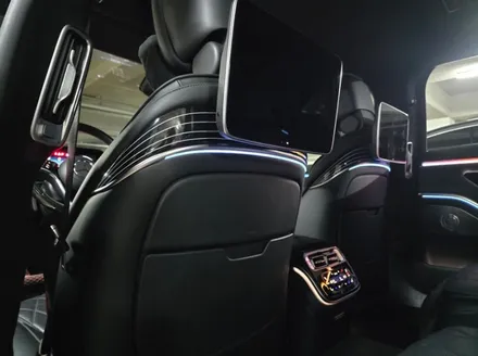 벤츠 W223 S580 피아노트림, 액티브엠비언트 출장시공 후기 4D 전동 부메스터, S클래스 고퀄리티 출장시공 / 구로동