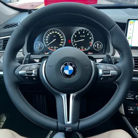 BMW 5GT 튜닝, M핸들·카플레이 모니터 시공 전후 비교 / 구로동