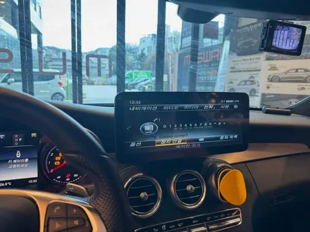 벤츠 W205 C클래스 12.3인치 디스플레이 업그레이드: 1시간 30분 소요 / 구로동
