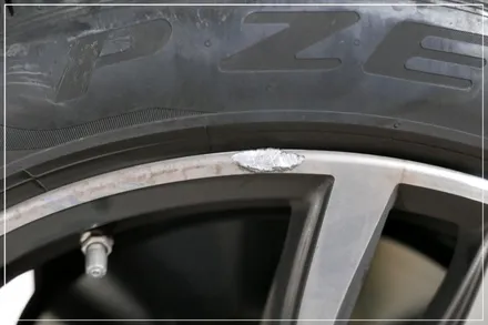 부산, 창원 컷팅 휠복원/도색 전문 업체에서 BMW 6GT 순정휠 수리 / 구로동
