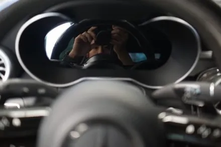 벤츠 W205 C63 AMG 카브리올레 | 디지털 계기판과 AMG 카본 잠자리 핸들로 진짜 AMG가 될 수 있을까? 서울중랑점 / 구로동