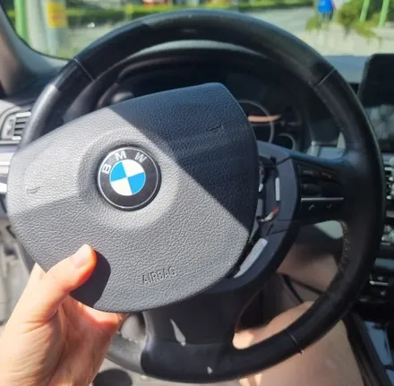 BMW F10 520D M핸들 안드로이드올인원 울산 네비게이션교체 시공맛집에서 커스텀튜닝 후기!! / 구로동