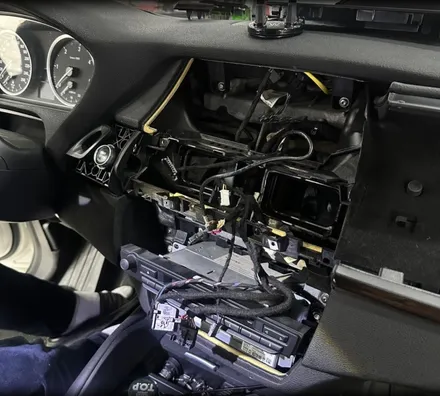 BMW E71 X6 안드로이드 올인원 + 이지가드,구형의 불편함을 어디까지 바꿀 수 있을까? (오늘의카 전주점) / 구로동