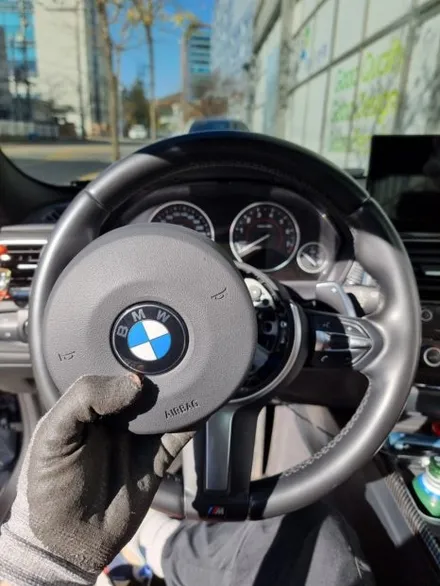 BMW 320i M핸들 교체 하기! 천안 안드로이드 올인원 네비게이션교체 커스텀 튜닝 전국방문출장 가능까지가능한곳~! / 구로동