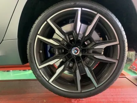 강동휠복원 BMW휠복원전문 서울 수입차휠수리 휠도색 잘하는곳! / 구로동