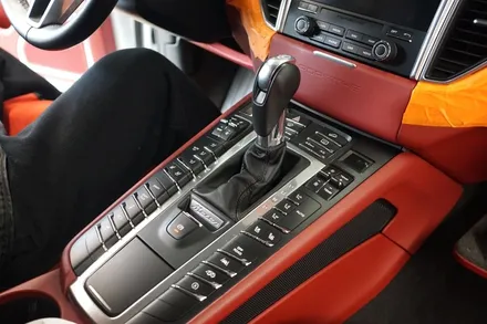포르쉐 마칸 올인원 어라운드뷰 시공 후기 마칸 GTS 올인원, 듀얼콕핏이 답인 이유는? 마칸 GTS 듀얼콕핏+어라운드뷰 4종 업그레이드 / 구로동