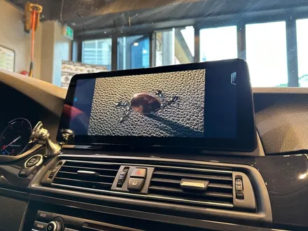 부산 BMW F10 안드로이드 오토 올인원 시공후기! / 부산 애플카레이어 네비게이션 가격 비용 문의하기 후방카메라 잘하는곳! / 구로동