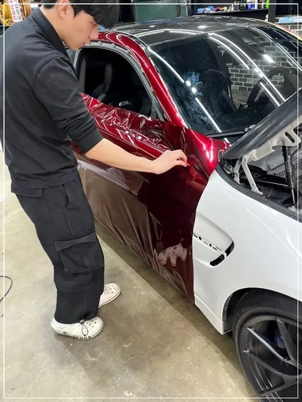 안산, 안양 BMW M4 고광택 레드 필름 자동차 전체랩핑 / 구로동