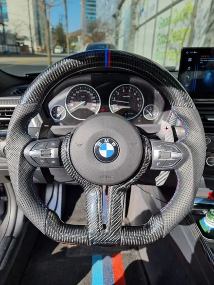 BMW 320i M핸들 교체 하기! 천안 안드로이드 올인원 네비게이션교체 커스텀 튜닝 전국방문출장 가능까지가능한곳~! / 구로동