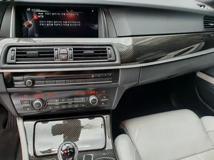 경기 화성 튜닝 BMW M5 칙칙한 실내를 바꿔줄 실내 카본 수전사 튜닝! / 구로동