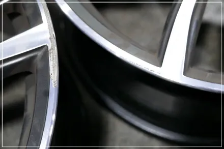 부산, 창원 컷팅 휠복원/도색 전문 업체에서 BMW 6GT 순정휠 수리 / 구로동