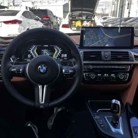 BMW F30 320i, 신형 계기판·M핸들·12.3인치 올인원까지 정말 필요한 업그레이드일까? | 부산점 / 구로동