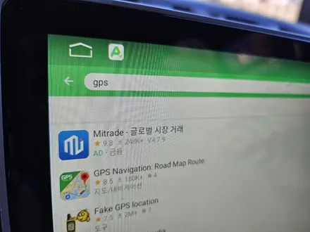 [브로모터스] 랜즈로버 11년식 레인지로버 보그 슈퍼차저 L322 V-KOOL 전면 썬팅 / 12.3인치 안드로이드 올인원 / 어라운드 뷰 / LCD 공조기 /블랙박스 /보조배터리 / 경남 거제, 통영, 창원