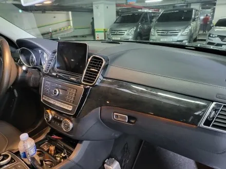 [브로모터스]벤츠 GLS 350d 12인치 안드로이드 올인원 장착 / 경남 거제, 통영, 창원