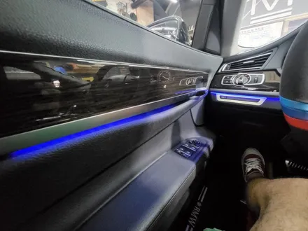 [브로모터스]BMW 전용 AVI BM-100/AVI BM-204/센터스피커/프론트스피커/무스웨이D8 DSP앰프 /비노출 엠비언트/GSUV EN8썬팅재시공 / 경남 거제, 통영, 창원