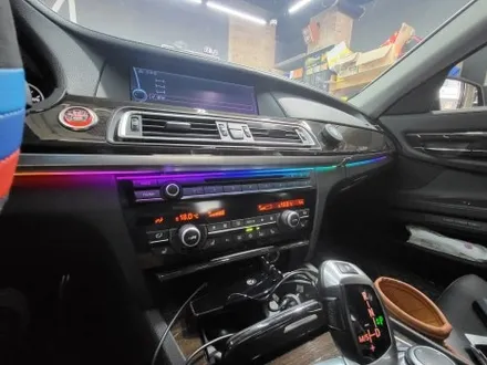 [브로모터스]BMW 전용 AVI BM-100/AVI BM-204/센터스피커/프론트스피커/무스웨이D8 DSP앰프 /비노출 엠비언트/GSUV EN8썬팅재시공 / 경남 거제, 통영, 창원