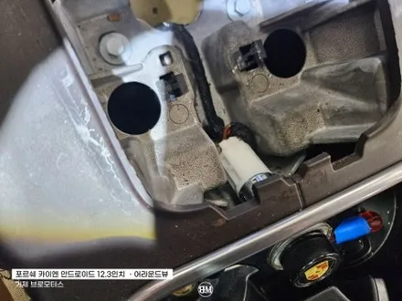 거제 포르쉐 카이엔15년식 12.3 모니터 안드로이드 어라운드뷰 한방에! / 경남 거제, 통영, 창원