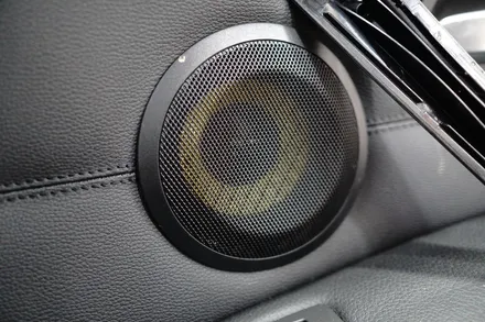 [BMW 3시리즈 AVI BM-100+무스웨이M4] 답답한 순정사운드를 슈퍼사운드로 튜닝하는 방법! / 경남 거제, 통영, 창원