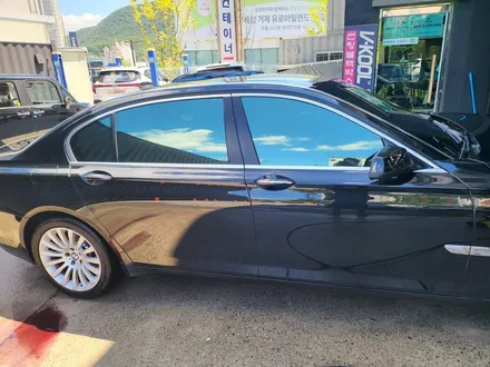[브로모터스]BMW 전용 AVI BM-100/AVI BM-204/센터스피커/프론트스피커/무스웨이D8 DSP앰프 /비노출 엠비언트/GSUV EN8썬팅재시공 / 경남 거제, 통영, 창원