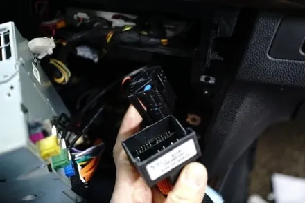 [BMW 3시리즈 AVI BM-100+무스웨이M4] 답답한 순정사운드를 슈퍼사운드로 튜닝하는 방법! / 경남 거제, 통영, 창원
