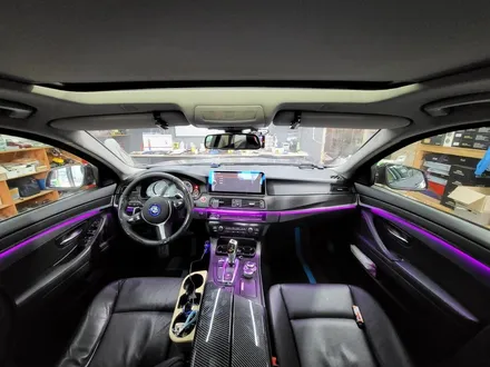 [브로모터스]BMW 520D F10 비노출 무빙 엠비언트 / 엠비언트 LED 라이트 실내 무드등 튜닝 / 경남 거제, 통영, 창원