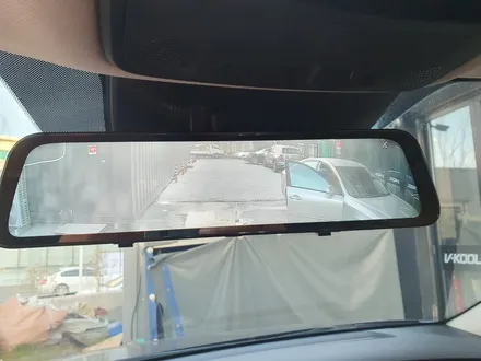 [브로모터스] 기아 카니발 룸미러형 블랙박스 파인뷰 LX5 장착시공 / 경남 거제, 통영, 창원