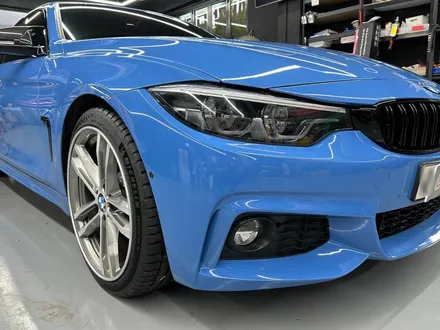 [안산 랩핑]BMW 430i 컨버터블 M 순정 컬러 전체 랩핑 스틱스 아부다비 블루 / 안산시 상록구 일동