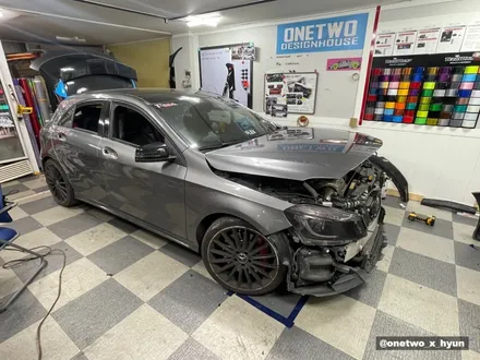 [안산 랩핑] 벤츠 A45 AMG 블랙 홀로그램 크롬 전체랩핑! / 안산시 상록구 일동
