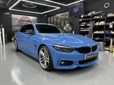 [안산 랩핑]BMW 430i 컨버터블 M 순정 컬러 전체 랩핑 스틱스 아부다비 블루 / 안산시 상록구 일동