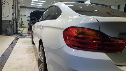 BMW420D 알파인 화이트 광택으로 영롱한 도장면 만들기...  조선광택 \