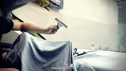 안성에서 테슬라 모델 3 전면 썬팅 전문 : 프로젝트 3 스튜디오 / 경기 평택