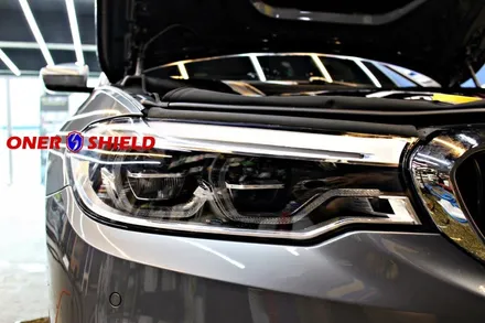 서초구 BMW 530i 본네트 PPF 시공으로 스톤칩에 대한 스트레스를 날려버리세요~ | 오너프로 넥서스+ [오너쉴드] / 서초, 강남, 양재