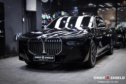 사당 유리막코팅전문점에서 BMW 740i에 시공했습니다. / 서초, 강남, 양재