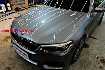 서초구 BMW 530i 본네트 PPF 시공으로 스톤칩에 대한 스트레스를 날려버리세요~ | 오너프로 넥서스+ [오너쉴드] / 서초, 강남, 양재
