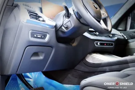 BMW X7 40d 미네랄 화이트 메탈릭 VS M60i 매해탄  메탈릭 트림비교 / 서초, 강남, 양재