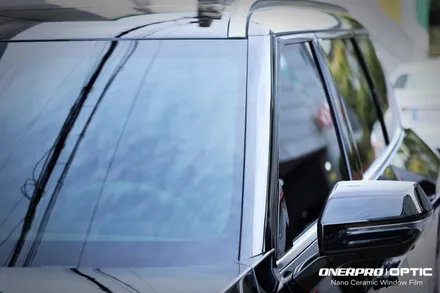EV9 어스 4wd 오로라 블랙펄 방배 프리미엄 썬팅의 조건을 모두 갖춘 오너프로 옵틱 나노세라믹 플러스 신차패키지 / 서초, 강남, 양재