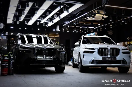 BMW X7 40d 미네랄 화이트 메탈릭 VS M60i 매해탄  메탈릭 트림비교 / 서초, 강남, 양재