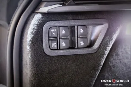 BMW X7 40d 미네랄 화이트 메탈릭 VS M60i 매해탄  메탈릭 트림비교 / 서초, 강남, 양재