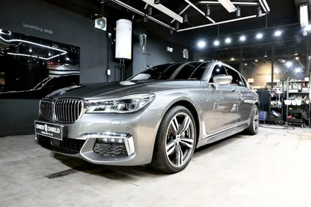 워터스팟과 외부 데미지에 강한  오너쉴드 9H+ / 글로스 코팅 BMW 740Li 광택 + 유리막코팅 | 오너쉴드 서초 / 서초, 강남, 양재