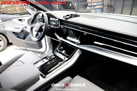 AUDI (아우디) Q8 흰색차 서초 PPF, 유리막코팅, 가죽코팅 시공 잘하는 곳 선택하는 Tip / 서초, 강남, 양재