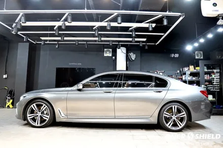 워터스팟과 외부 데미지에 강한  오너쉴드 9H+ / 글로스 코팅 BMW 740Li 광택 + 유리막코팅 | 오너쉴드 서초 / 서초, 강남, 양재