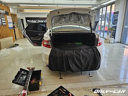 대전 그랜저HG 내비게이션 안드로이드 올인원으로 교체 , 후방카메라 3D 어라운드뷰로 변경 해드렸어요 ~