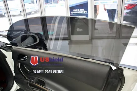 슈퍼카 오너분도 인정해주신 유쉴드 썬팅 아우디 R8 바이올렛 70s 틴팅시공