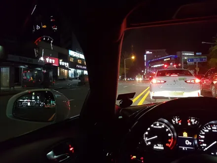 슈퍼카 오너분도 인정해주신 유쉴드 썬팅 아우디 R8 바이올렛 70s 틴팅시공