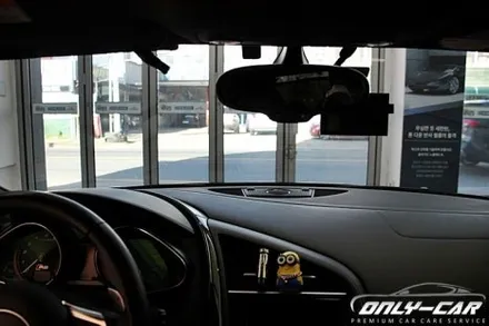 유쉴드 초고스펙 신규필름 어비스 출시 아우디 R8 V10 스파이더에 시공해드렸어요